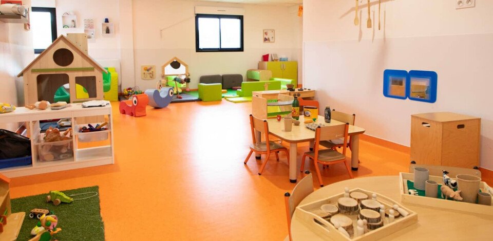 Crèche Cagny Mars people&baby espace de vie bébé jeux en bois enfant