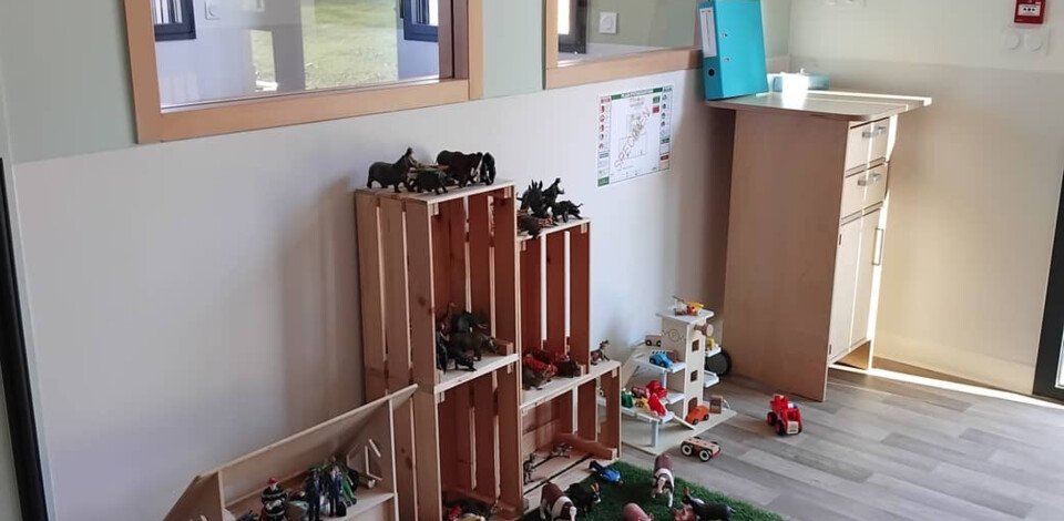 creche roquefort les bisounours people&baby jeux en bois