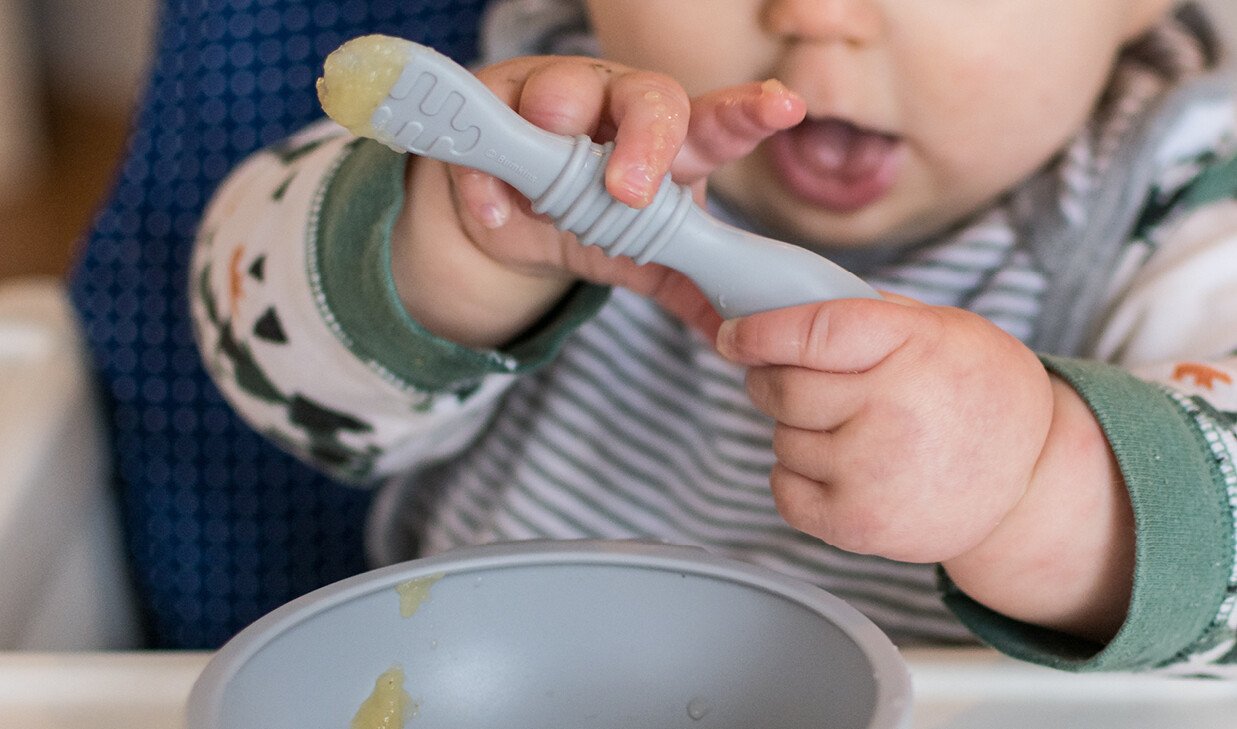 L’alimentation du bébé la première année, une étape essentielle pour son développement 